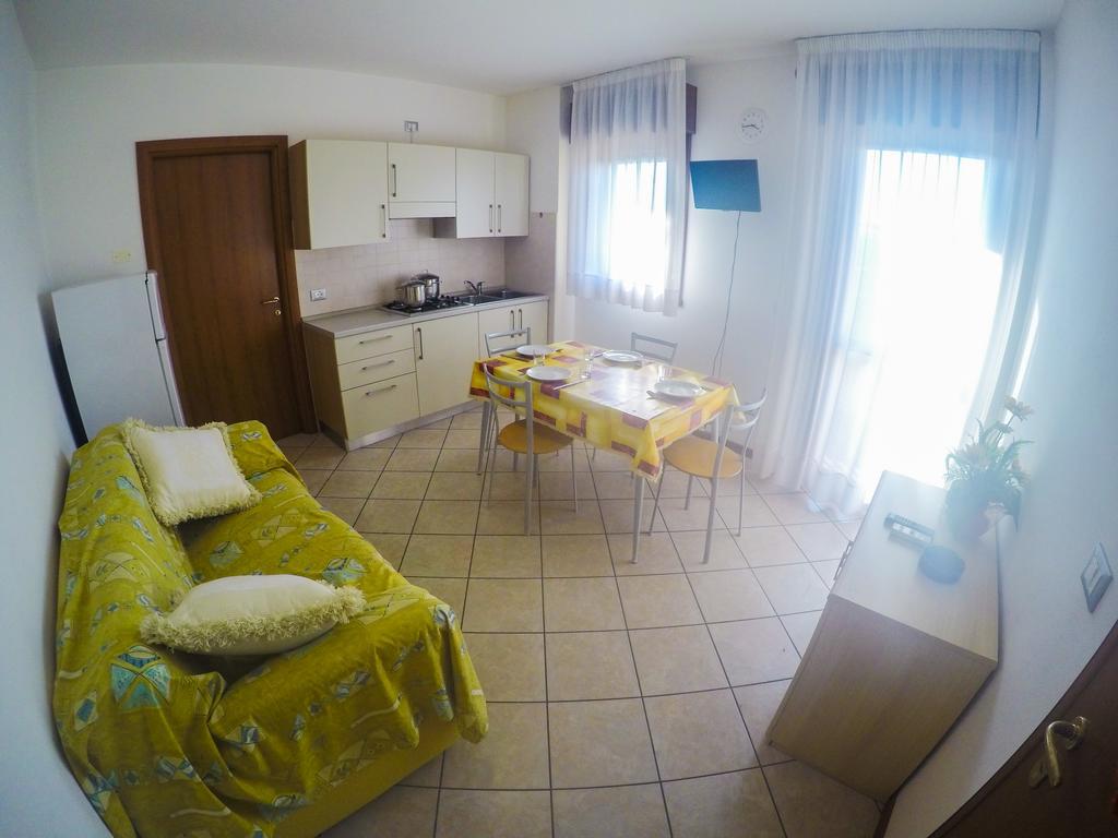 Residence Mediterraneo - Agenzia Cocal Caorle Cameră foto
